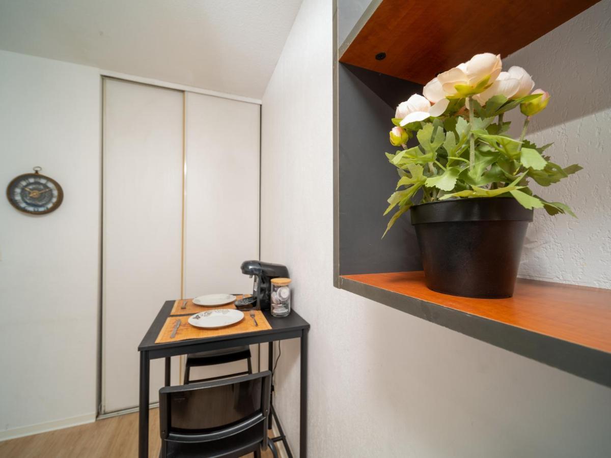 Appartement Tout Equipe A 5 Min De La Gare St Charles Marseilles Buitenkant foto